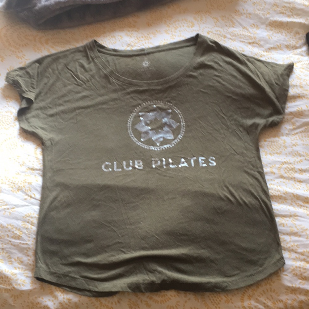 Club Pilates Top Size Medium